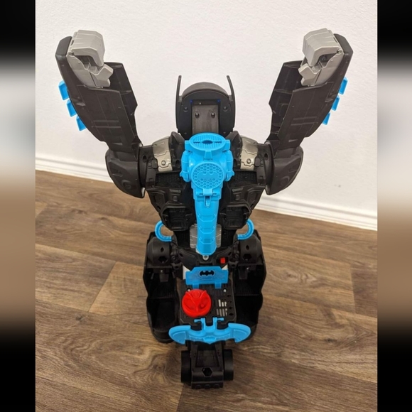 Fisher Price Imaginext DC Superfriends Transforming Batman Bat-tech Batbot - Picture 6 of 7